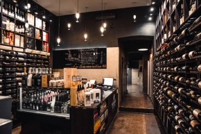 Premier Lounge, nová kamenná prodejna se značkovým alkoholem