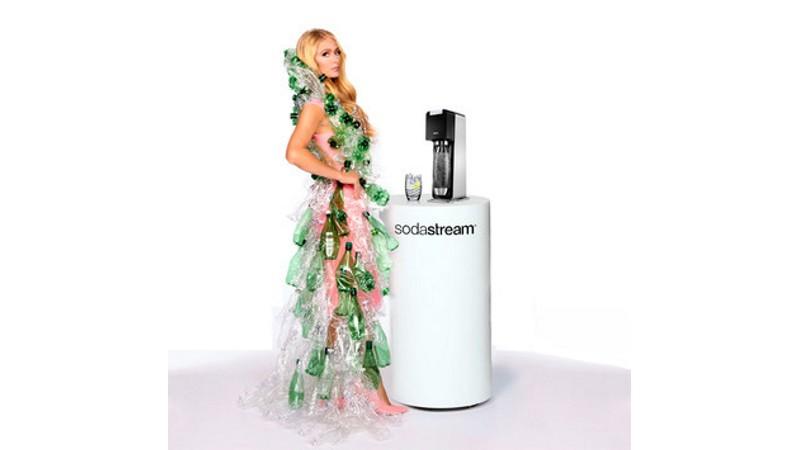 Aprílový žert s Paris Hilton byl z dílny SodaStream