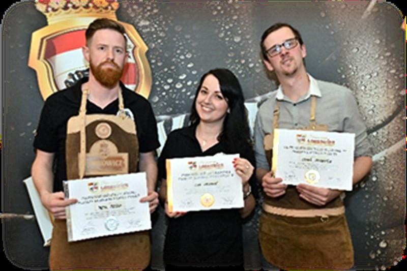 Nejlepší výčepní soutěžili na Vyšehradě ve finále Akademie pivních znalců Pivovarů Lobkowicz