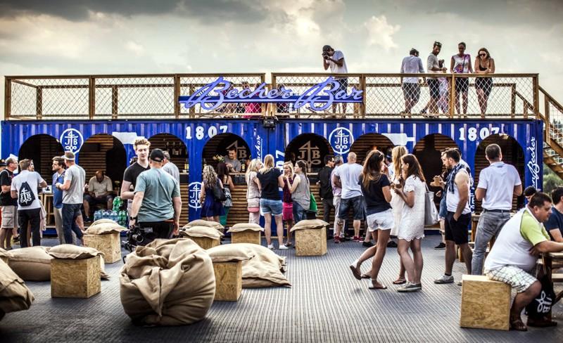 Na festivalech se podívejte do Becher zóny