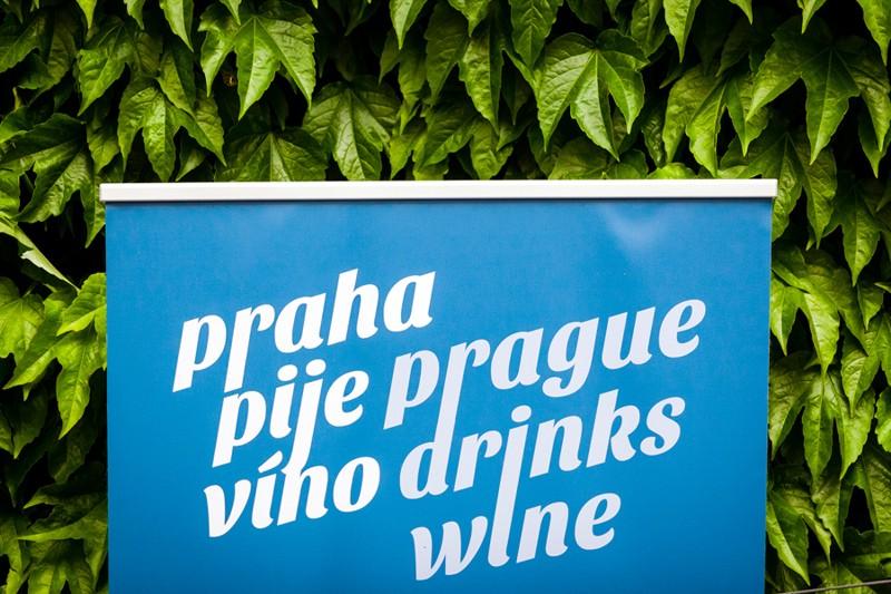 V květnu se vydejte na festival Praha pije víno
