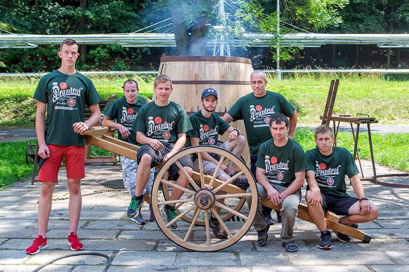 Pivovarské muzeum má kopii historického dvoukoláku, s nímž se převážely sudy po pivovaru