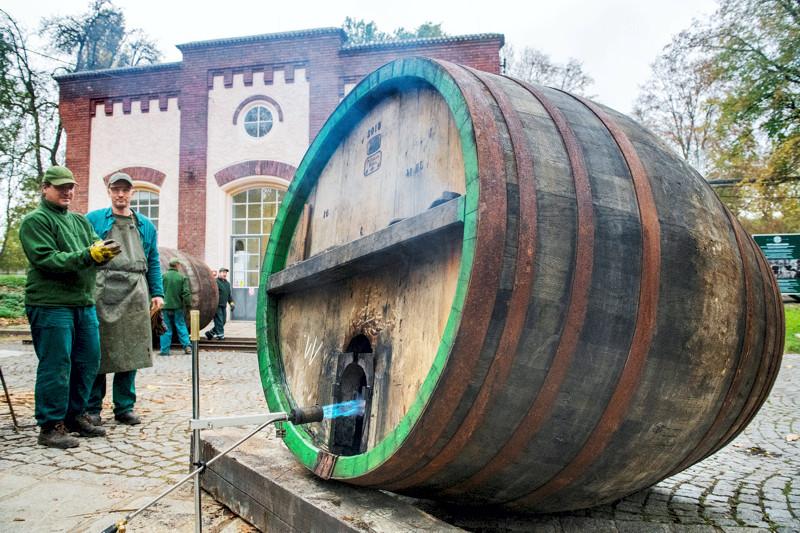 Plzeňští bednáři byli zapsáni na národní seznam kulturního dědictví