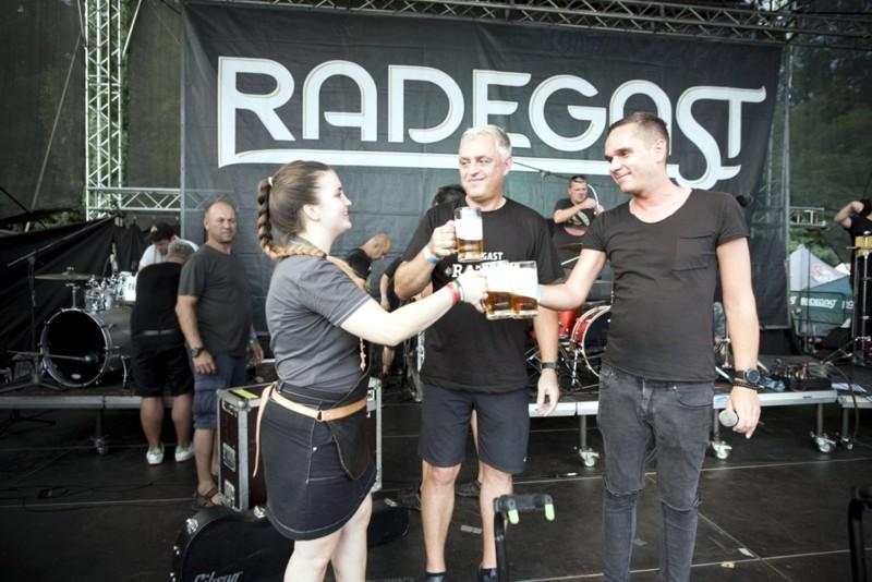 Radegast den s pivem Ratar