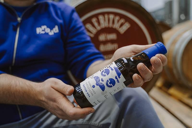 Speciály pivovaru Proud stařené v sudech po víně a whisky