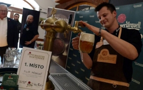 Pilsner Urquell Master Bartender Královéhradeckého kraje je Filip Pádecký